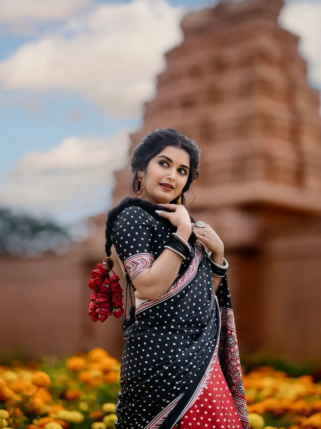 Serial actress Priyanka Jain latest photos (1)