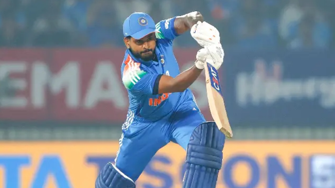 Shreyas Iyer : రాజ్‌కోట్ వేదిక‌గా న్యూజిలాండ్‌తో రెండో వ‌న్డే.. శ్రేయ‌స్ అయ్య‌ర్ చ‌రిత్ర సృష్టించేనా?