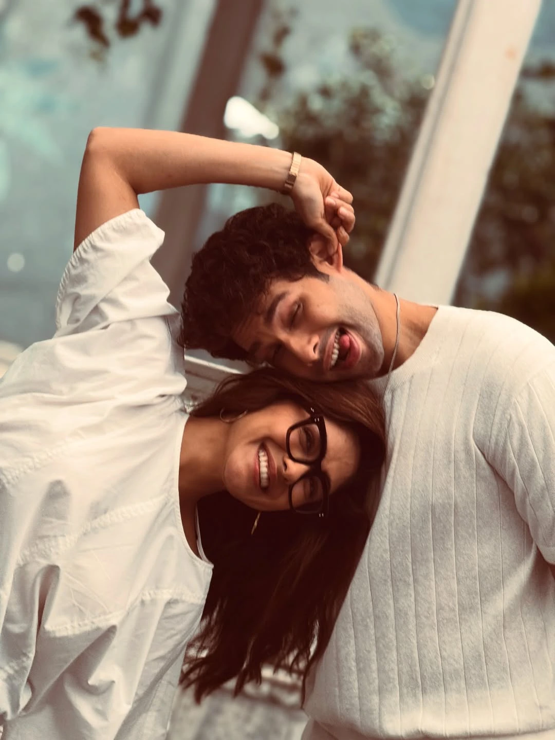 Siddhant Chaturvedi Mrunal Thakur Photos