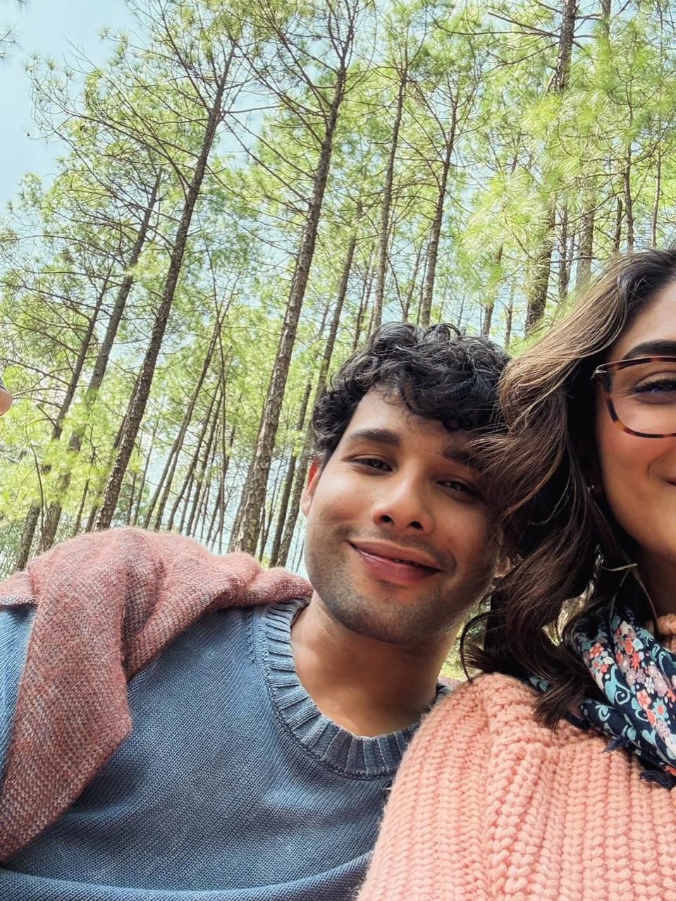 Siddhant Chaturvedi Mrunal Thakur Photos