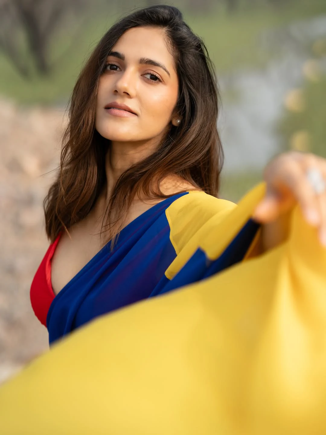 Simran Choudhary Stunning Looks in Saree