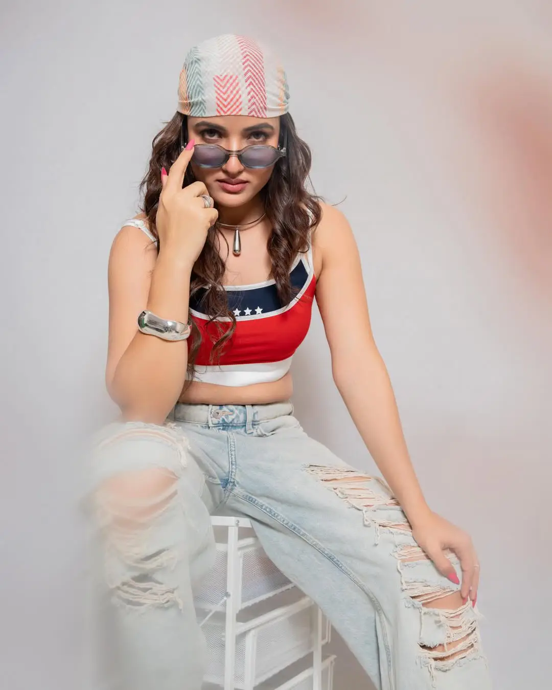 Siri Hanmanth latest trendy photos (1)