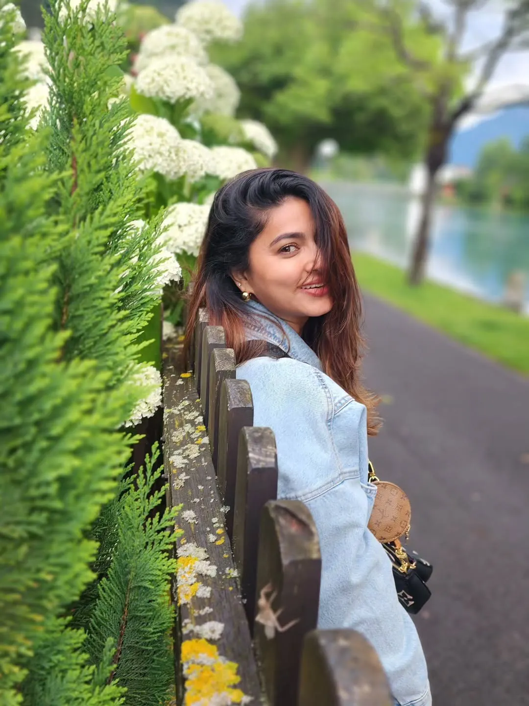 Sneha Enjoying Vacation with Family