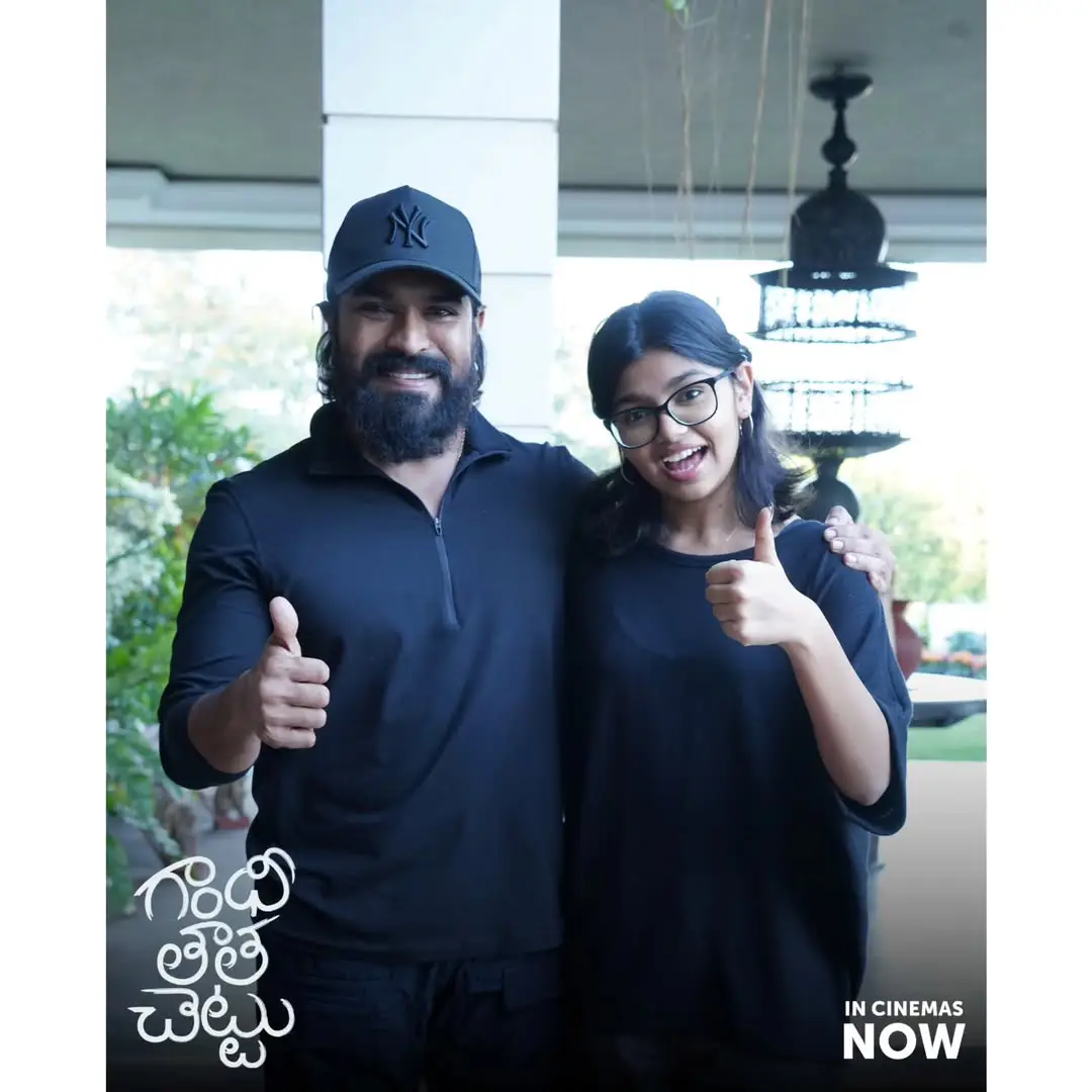 Sukumar Daughter Sukriti Veni Birthday