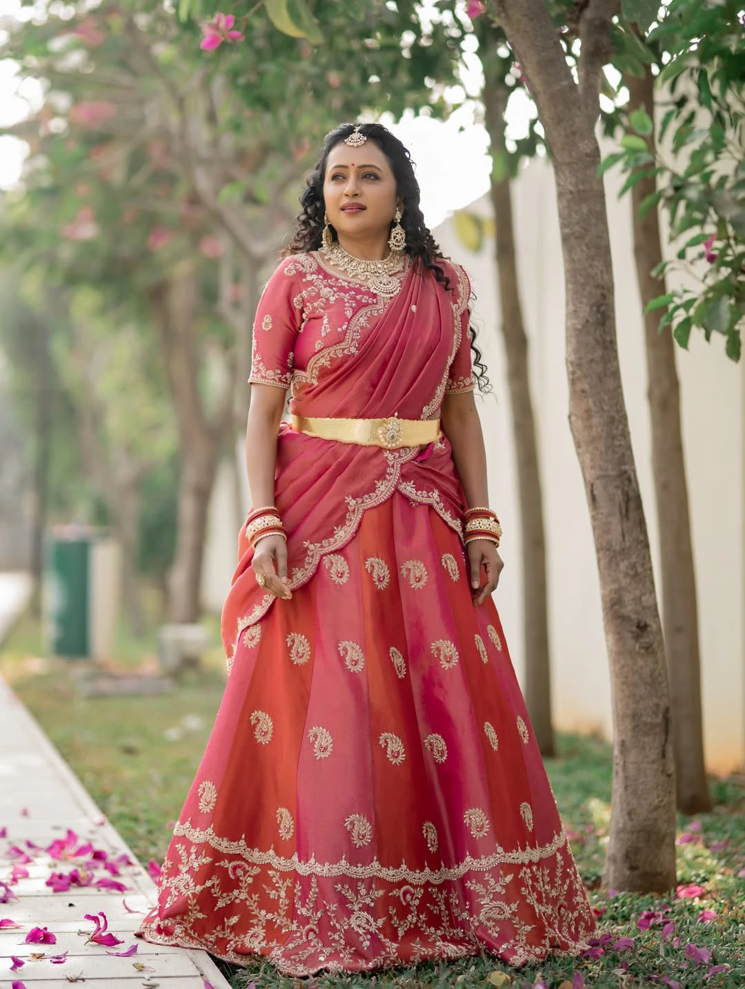 Suma Kanakala Latest Photos in Saree