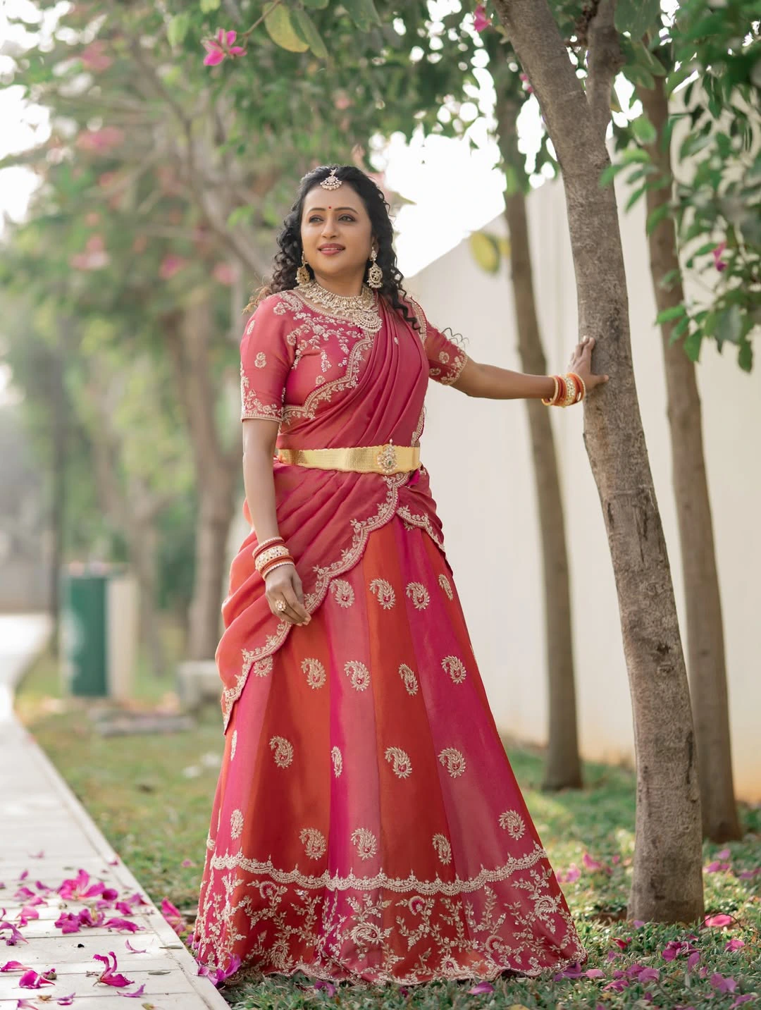 Suma Kanakala Latest Photos in Saree