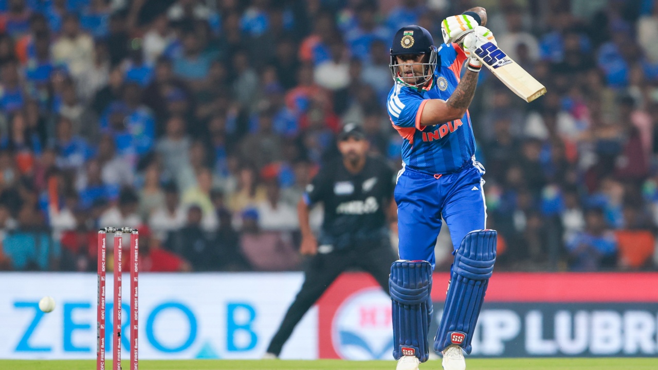 Suryakumar Yadav : టీ20 క్రికెట్‌లో సూర్య‌కుమార్ యాద‌వ్ అరుదైన ఘ‌న‌త‌..