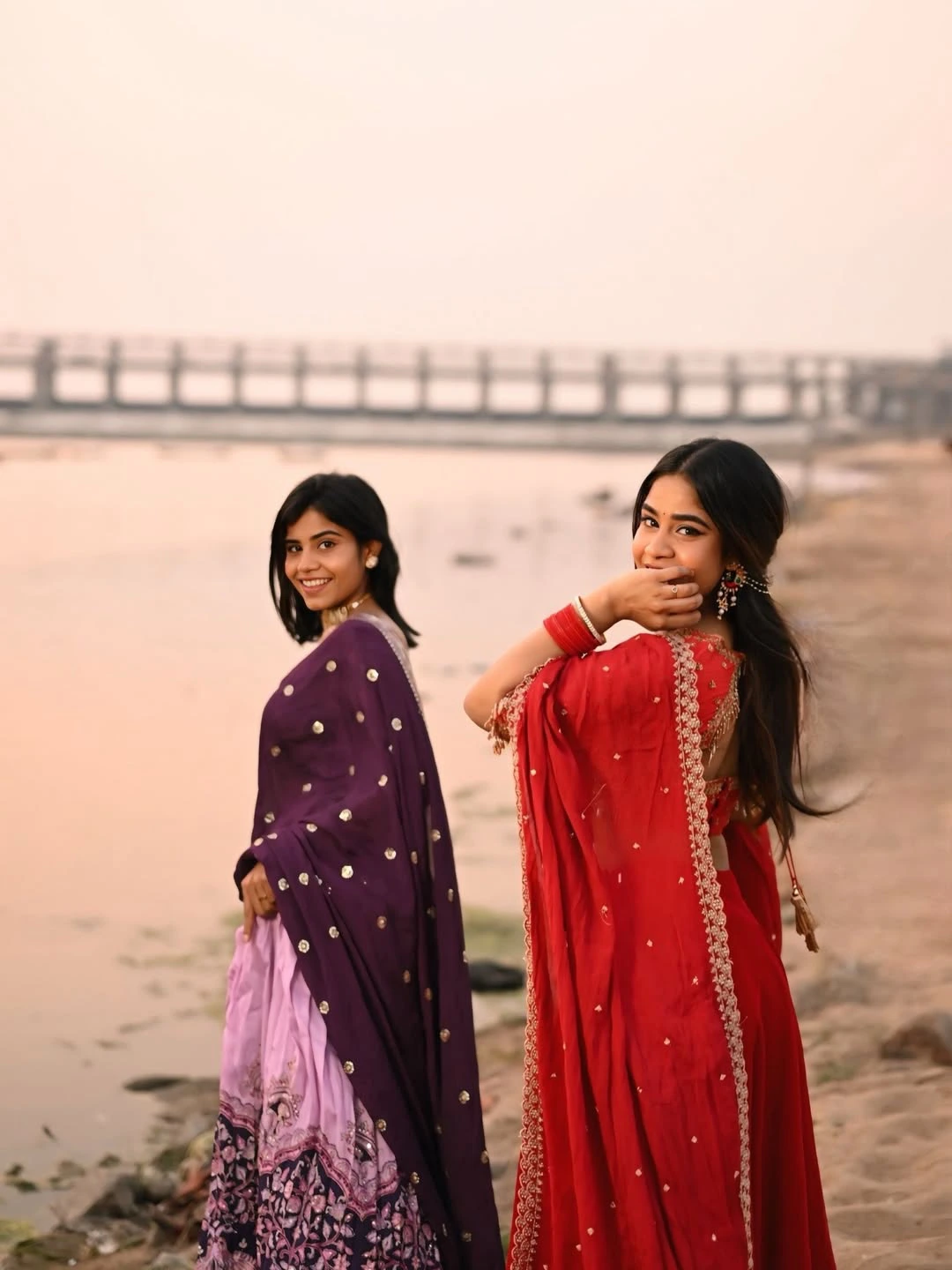 Swetha Naidu Shares Photos with her Sister