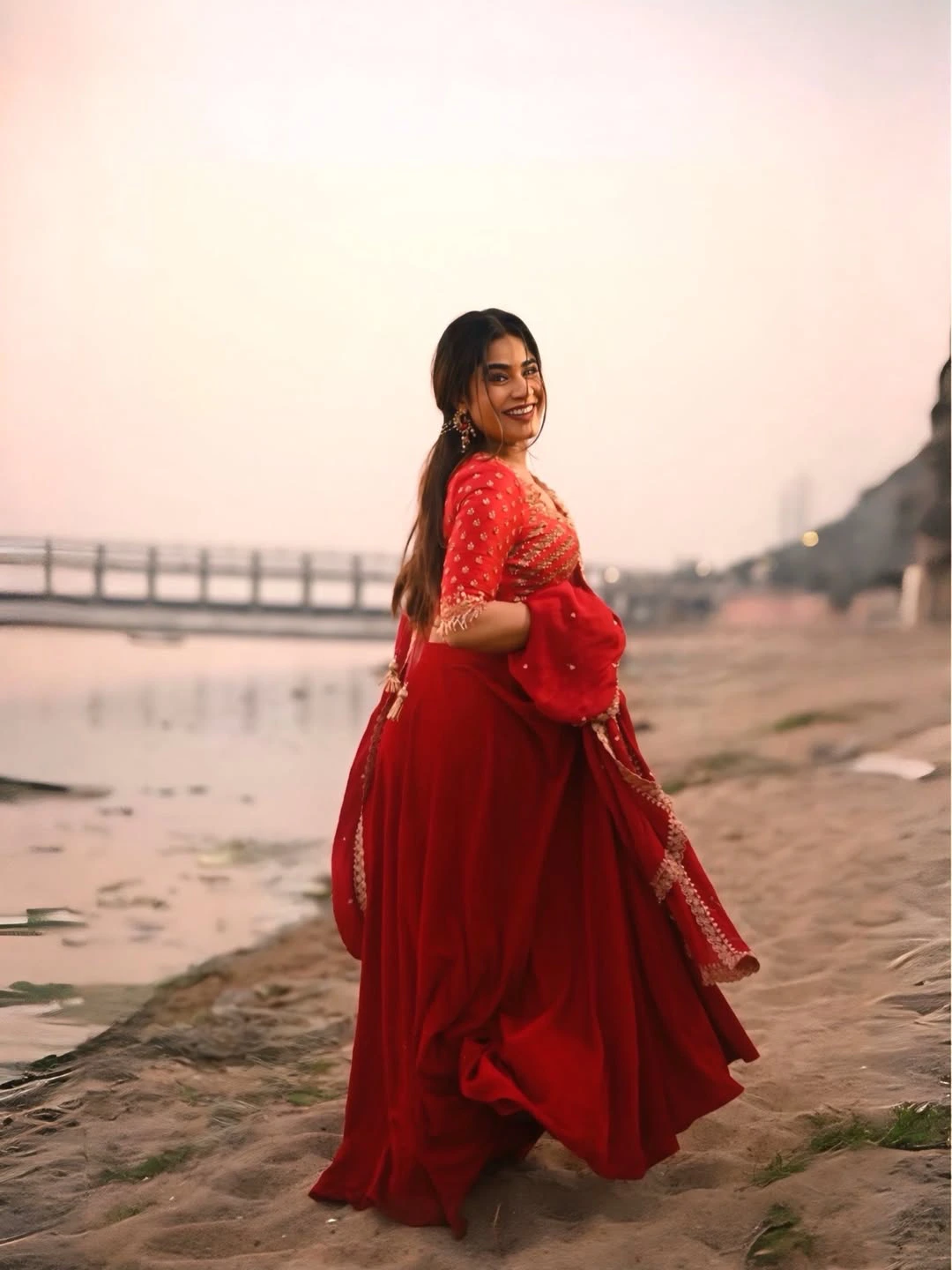 Swetha Naidu Shares Photos with her Sister