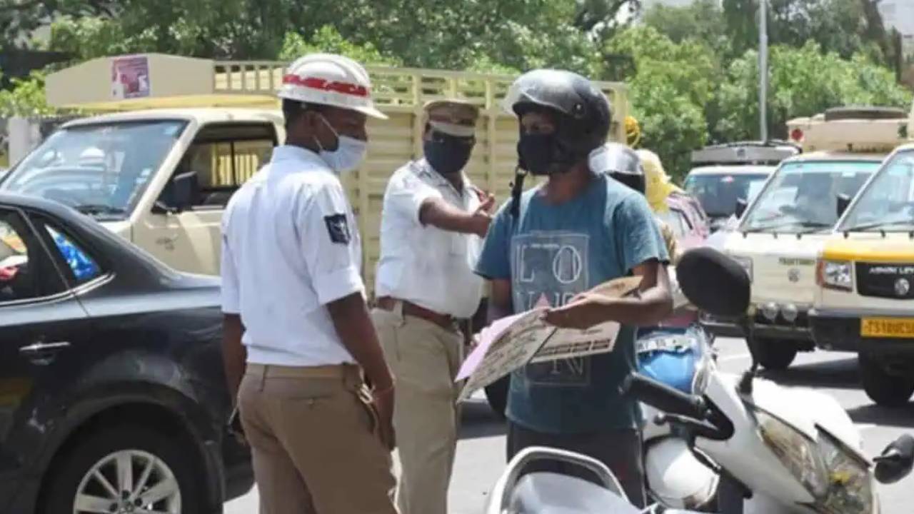 Traffic Rules : ట్రాఫిక్ రూల్స్‌పై కేంద్రం సంచలన నిర్ణయాలు.. అలా చేస్తే మీ లైసెన్సు ఫసక్..