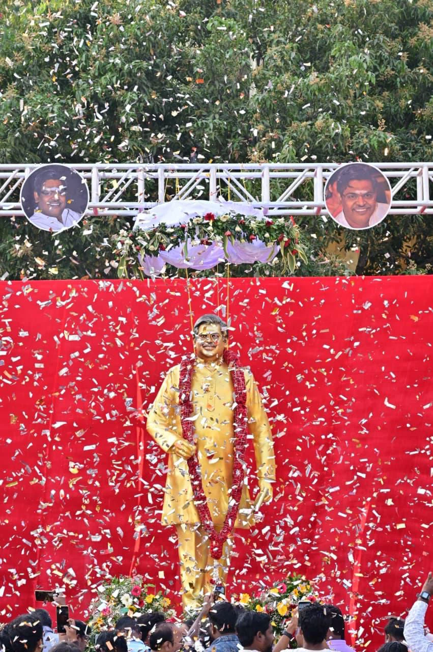 Trivikram Srinivas Unveiled Bronze Statue of Sirivennela Seetharama Sastry at Anakapalli