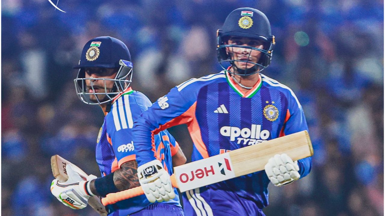 India vs New Zealand: న్యూజిలాండ్‌కు భారీ టార్గెట్‌ ఇచ్చిన టీమిండియా