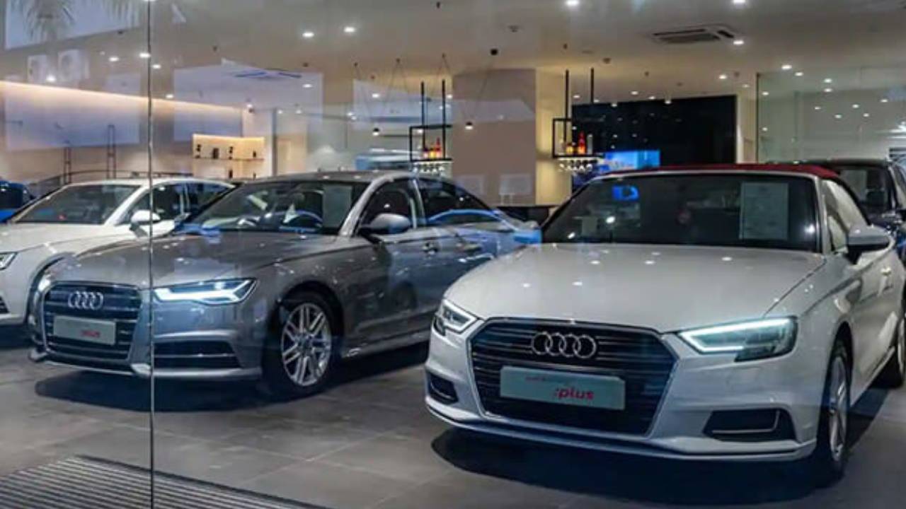 కొత్త వాహనాలు కొనే వారికి గుడ్ న్యూస్.. ఇక నుంచి కొనే షోరూమ్ లోనే..