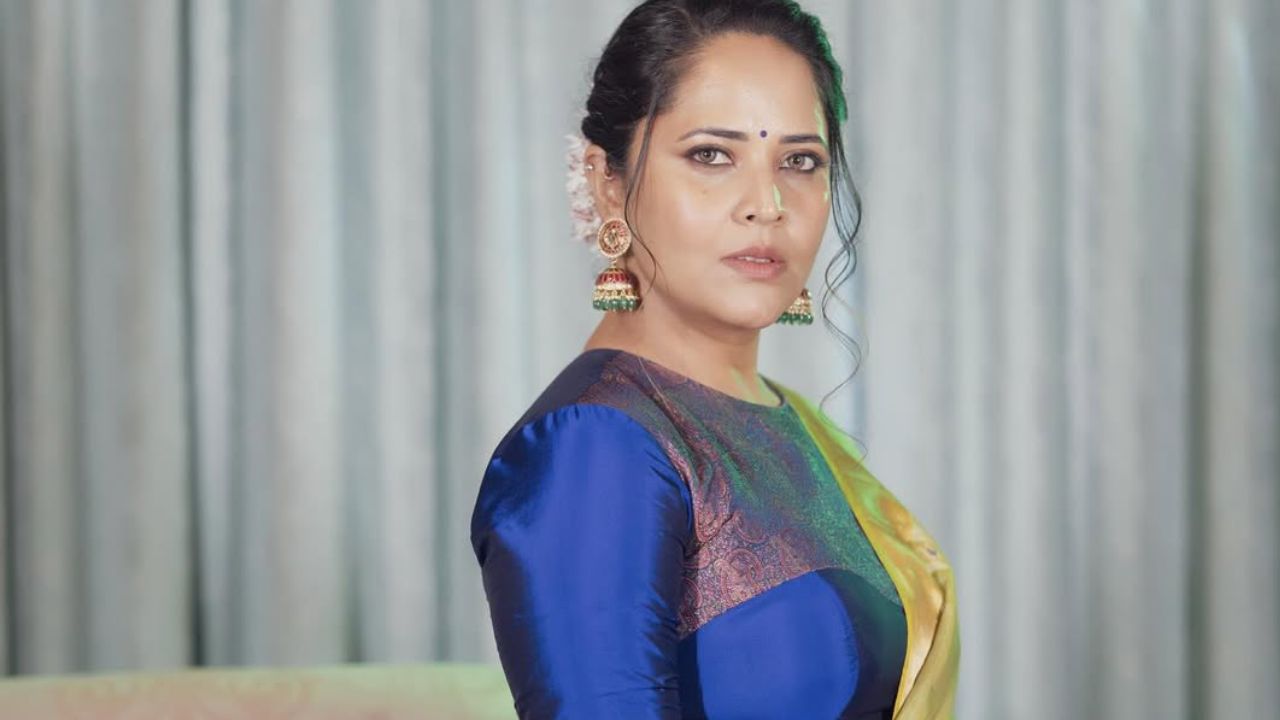 Anasuya : 42 మందిపై కేసు పెట్టిన అనసూయ..