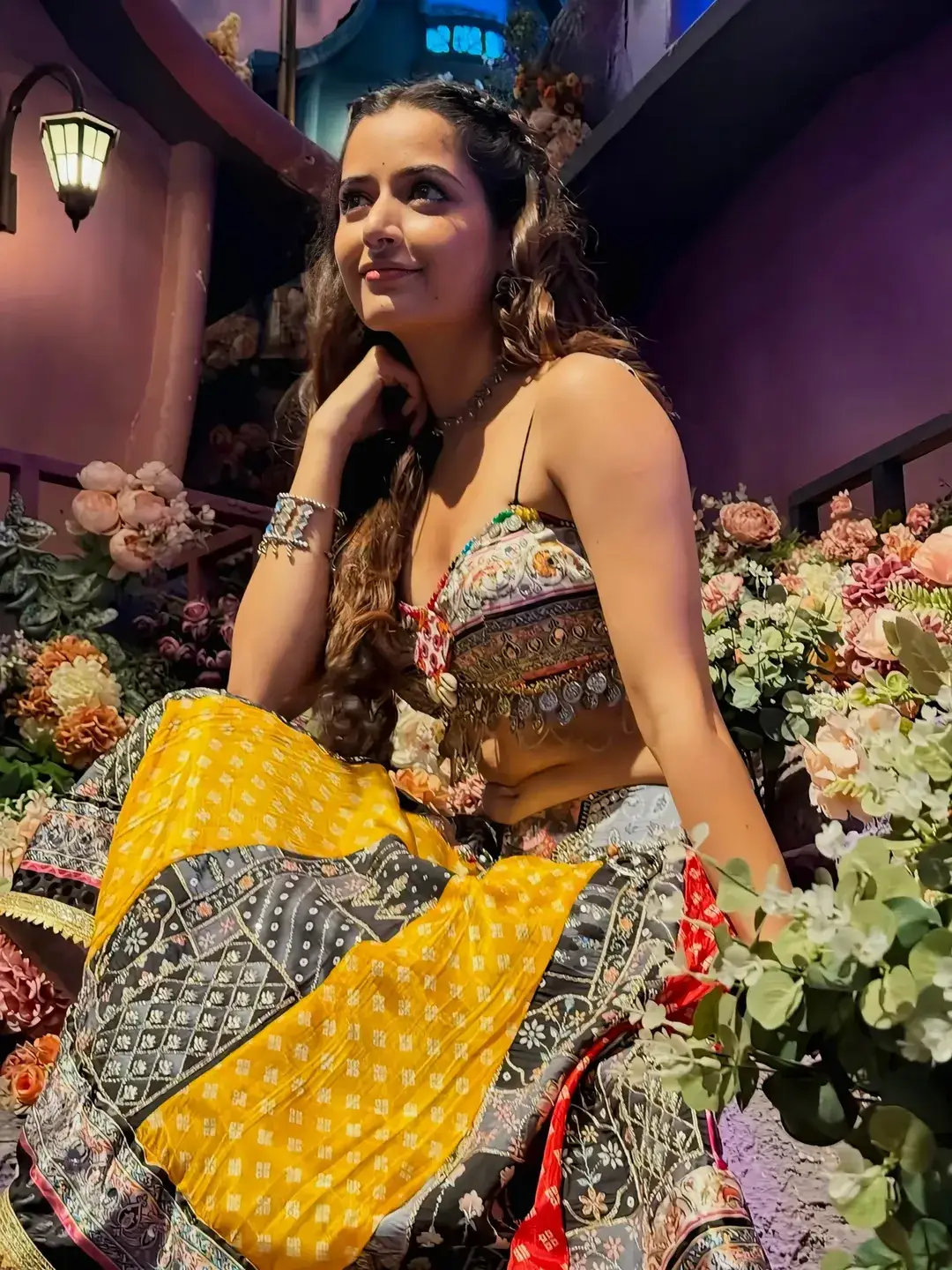 ashika ranganath from vammo vayyo song (1)