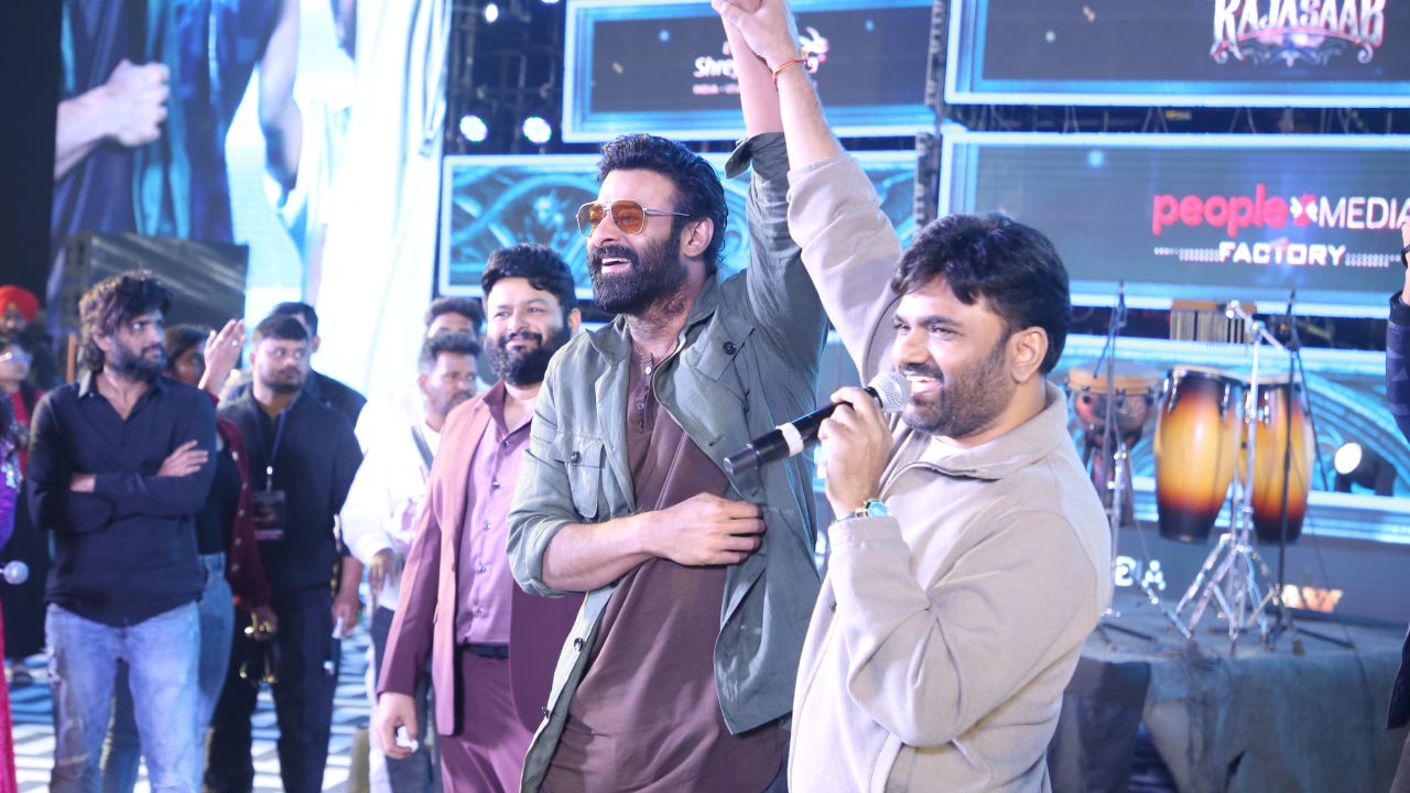 Director Maruthi : ‘రాజాసాబ్’ సినిమాకు డైరెక్టర్ మారుతి రెమ్యునరేషన్ ఎన్ని కోట్లో తెలుసా? మూడేళ్ళ కష్టానికి..