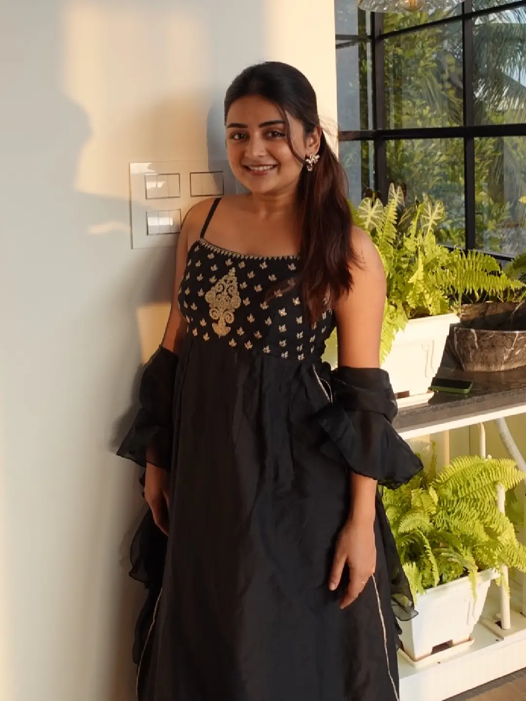 esther anil latest glamour photos (1)