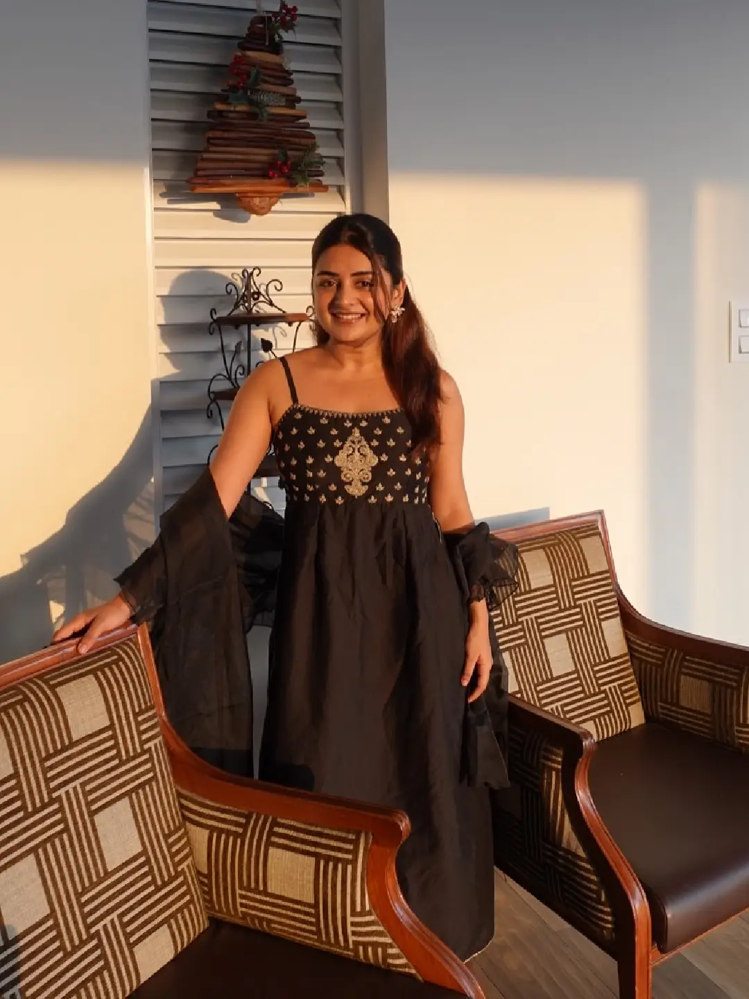 esther anil latest glamour photos (1)