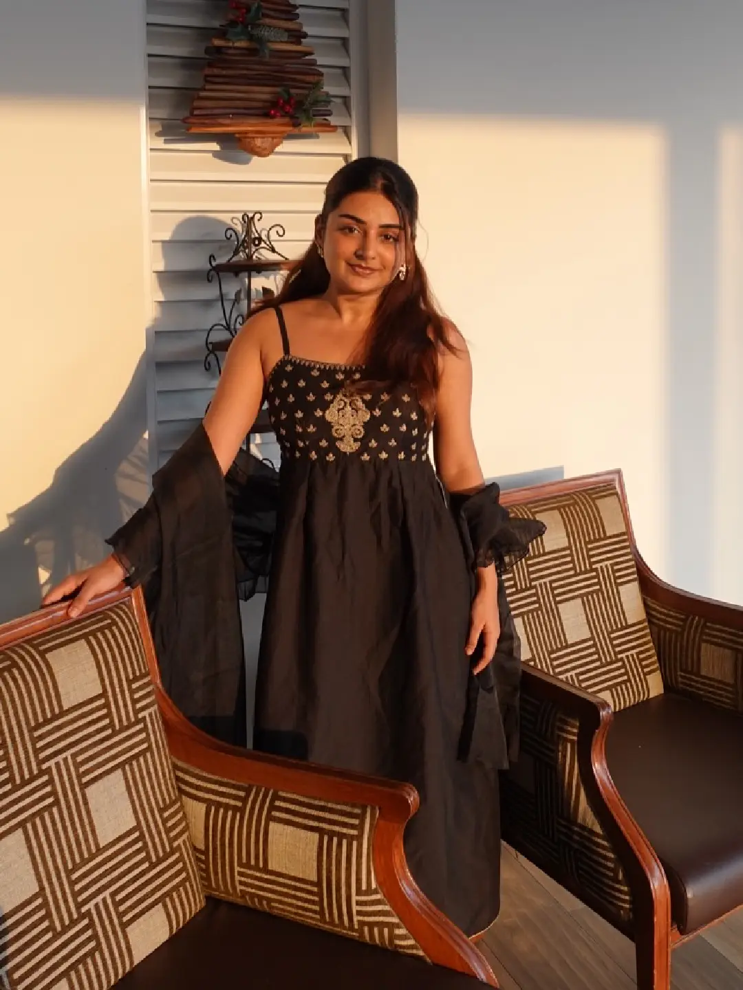 esther anil latest glamour photos (1)