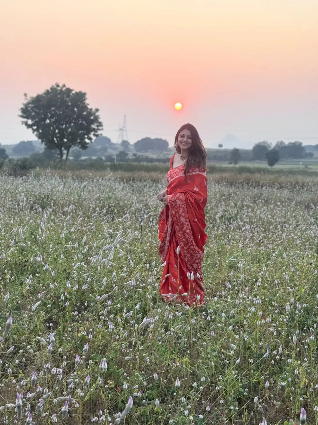 kiran abbavaram wife rahasya sankranthi special photos (1)