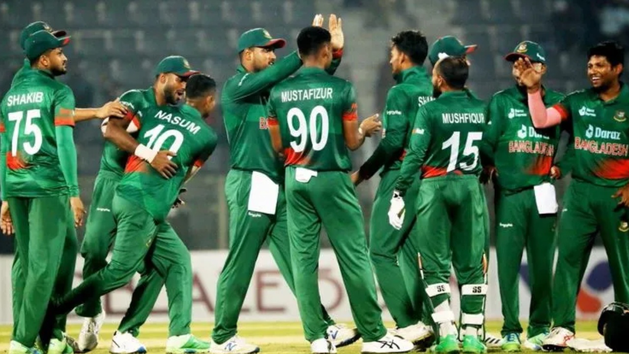 IPL 2026 : ఐపీఎల్‌లో బంగ్లా ప్లేయ‌ర్ల‌పై నిషేదం.. బీసీసీఐ ఏమ‌న్న‌దంటే?