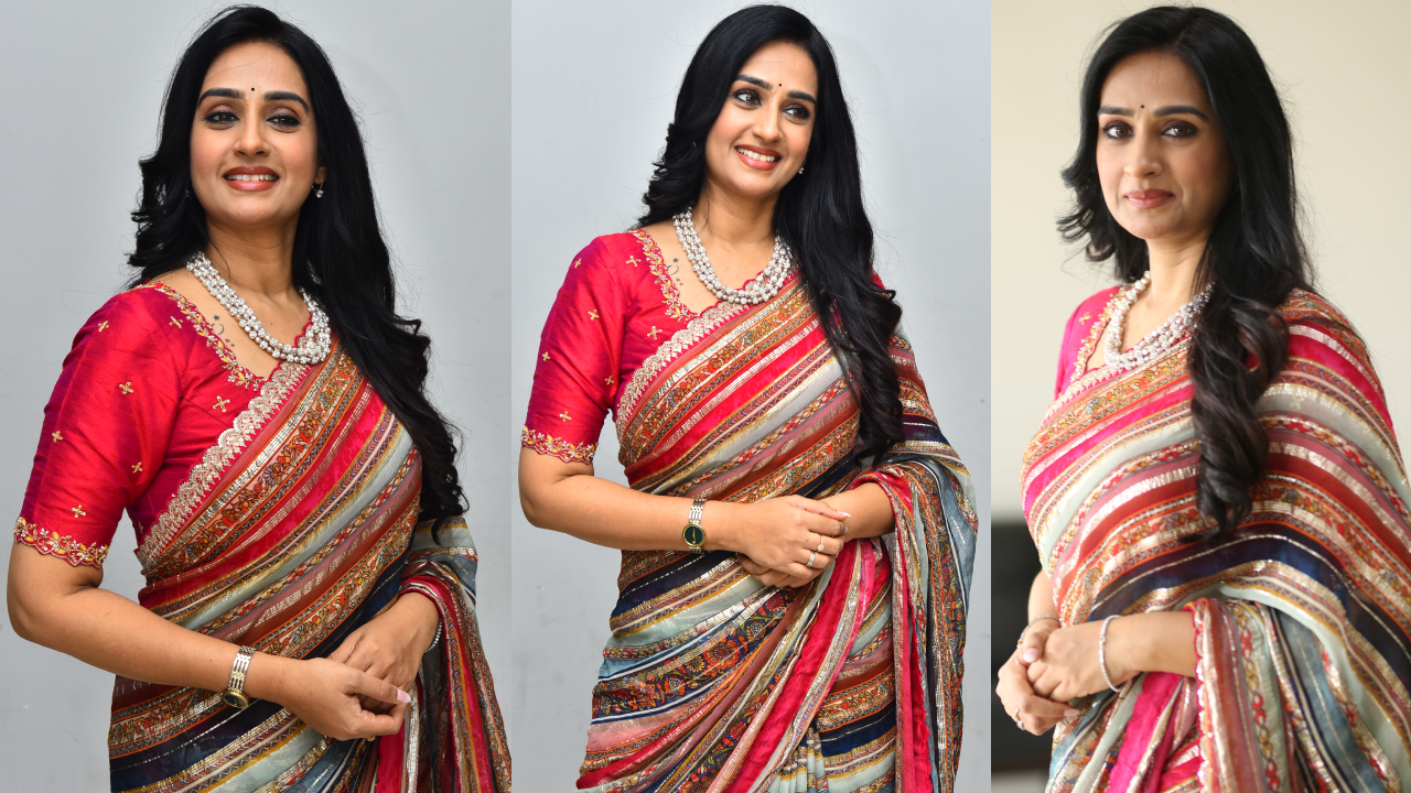 Actress Laya: సీనియర్ బ్యూటీ లయ.. చీరలో ఎంత అందంగా ఉందో చూడండి.. ఫొటోలు