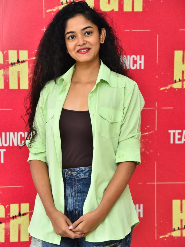 Ananya Ongram Stylish Looks