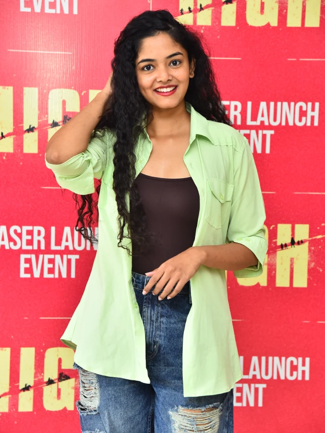 Ananya Ongram Stylish Looks