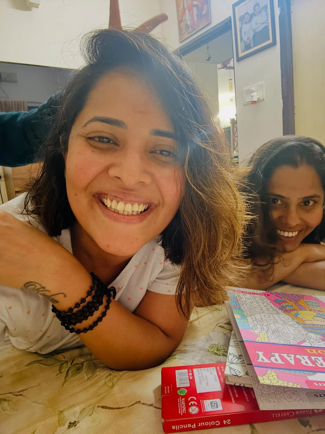 Anasuya Bharadwaj Shares Photos with New Hair Style