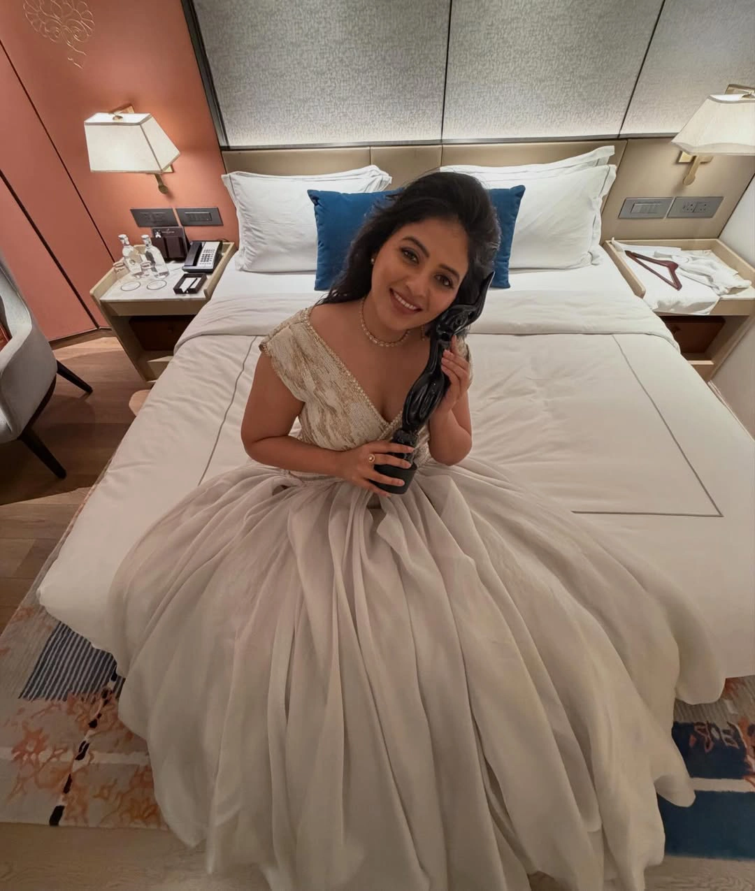 Anjali Stunning Looks for Film Fare Event