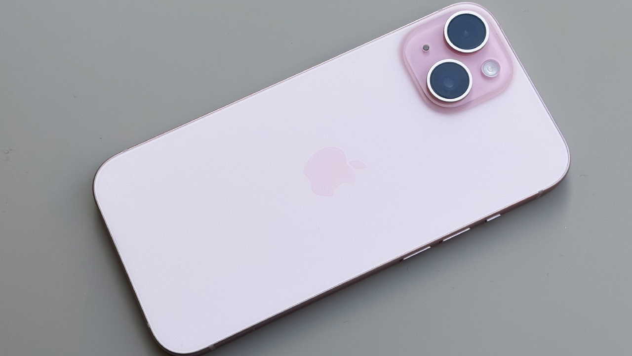 Apple iPhone 15