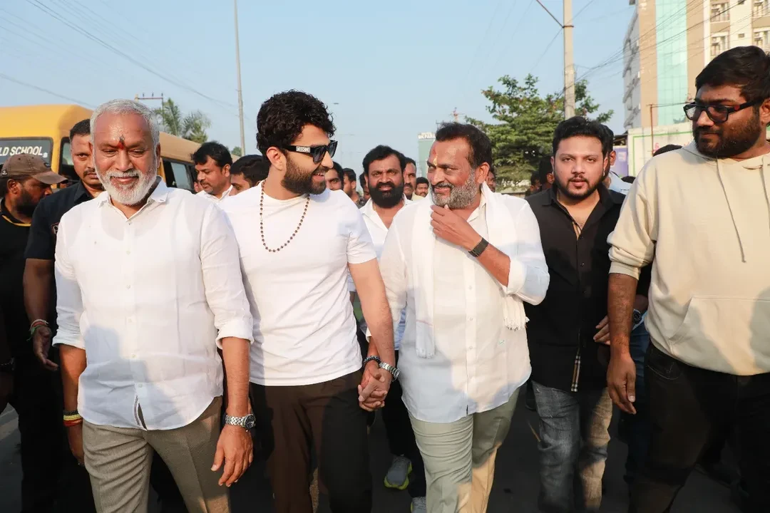 Vishwak Sen Meets Bandla Ganesh