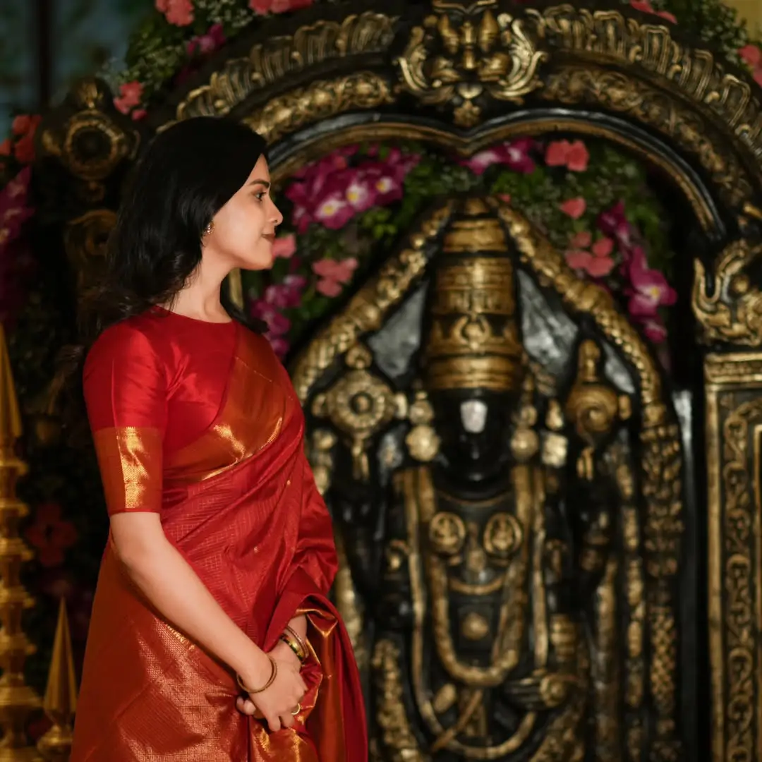 Bigg Boss Thanuja Puttaswamy latest photos in saree (2)