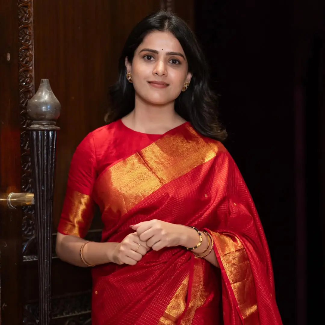 Bigg Boss Thanuja Puttaswamy latest photos in saree (2)