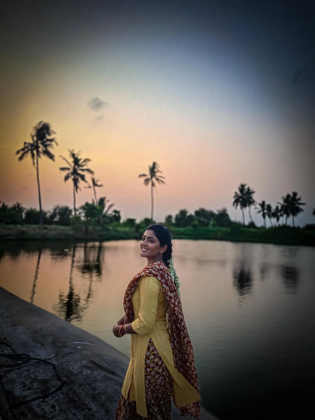 Eesha Rebba Working Stills From Om Shanti Shanti Shantihi