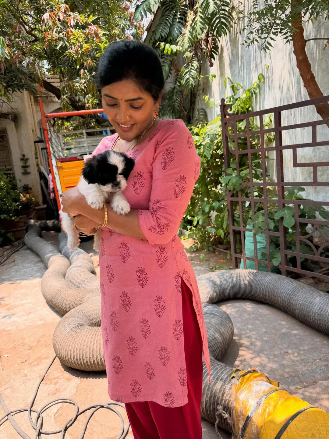 Eesha Rebba Working Stills From Om Shanti Shanti Shantihi