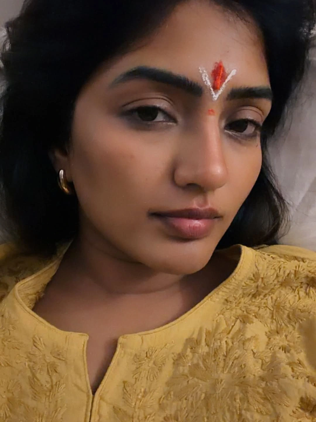 Eeshaa Rebba Visits Tirumala with Family