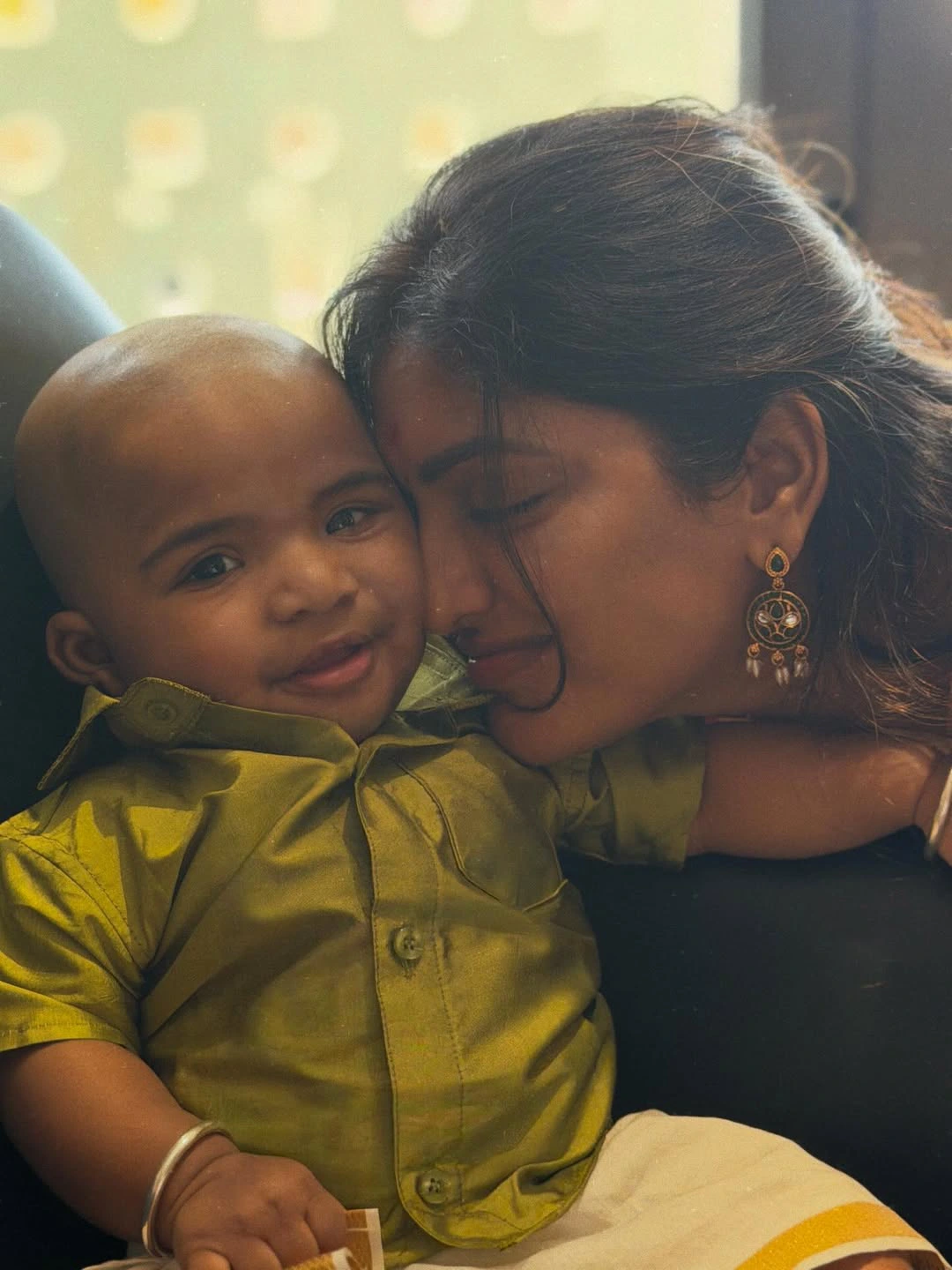 Eeshaa Rebba Visits Tirumala with Family