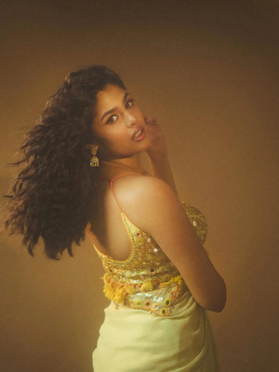 Faria abdullah latest hot photo gallery