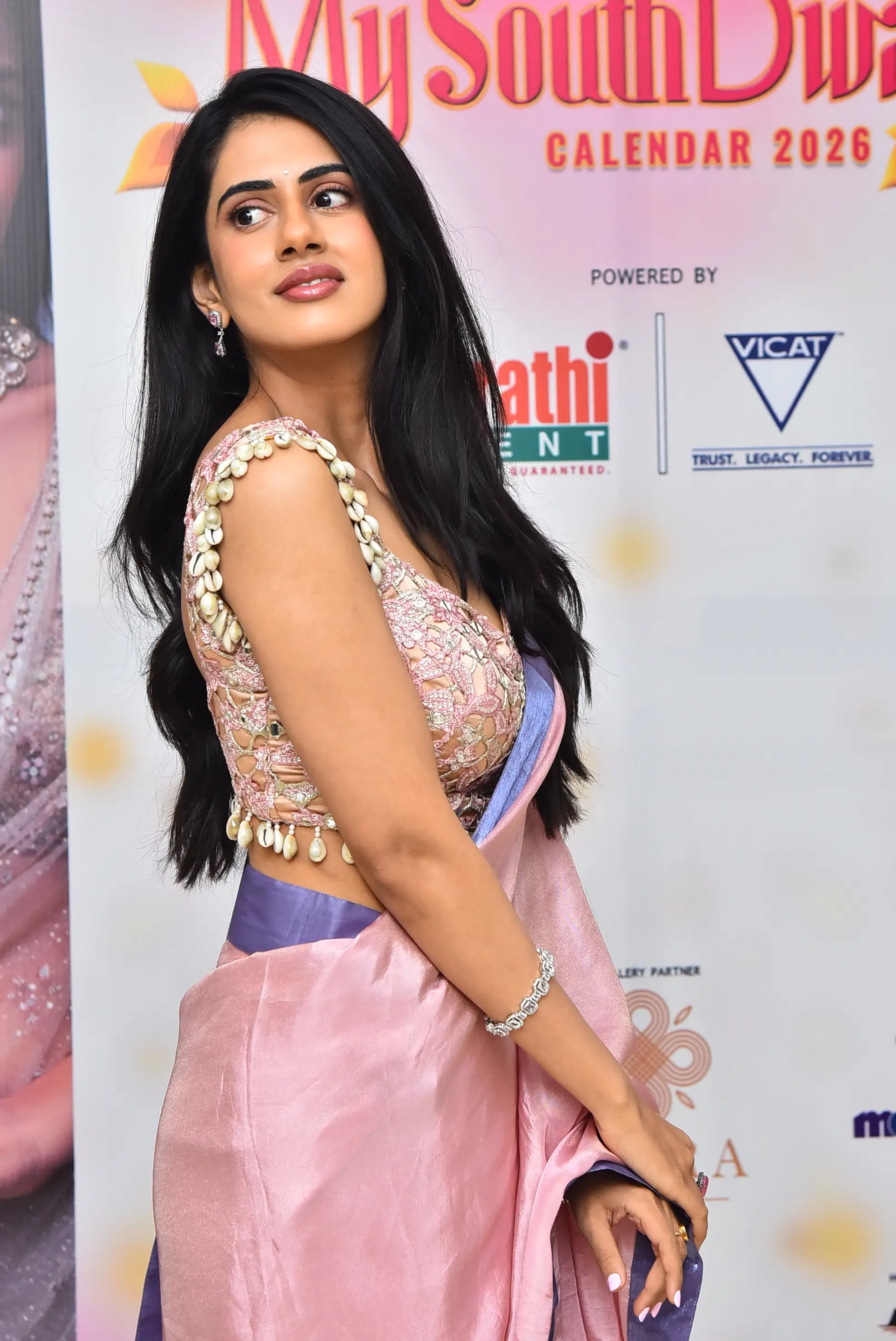Gehna sippy photos at my south diva calendar 2026 event (1)