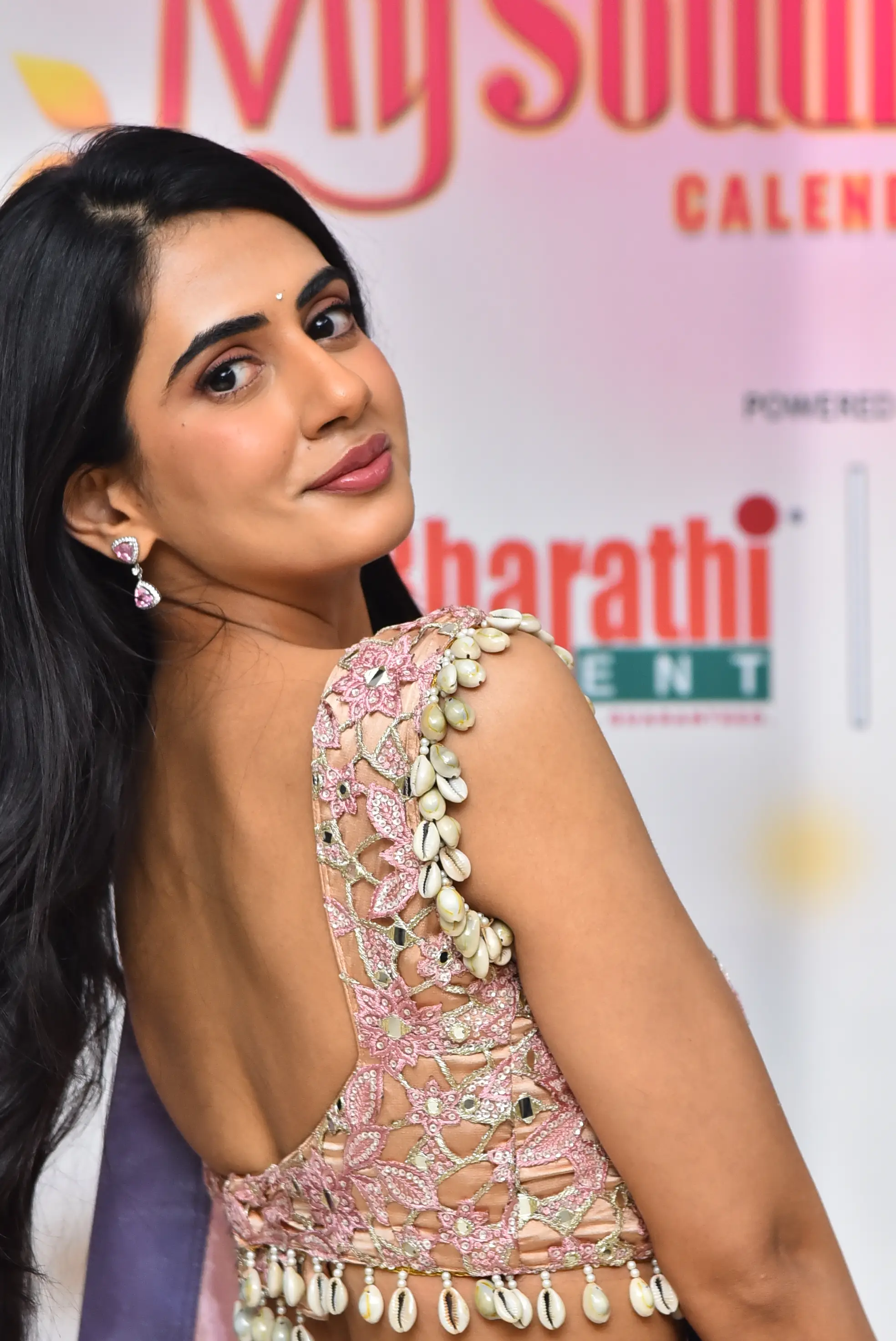 Gehna sippy photos at my south diva calendar 2026 event (1)