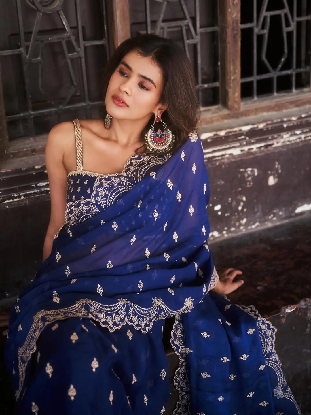 Hebah Patel latest glamour photos