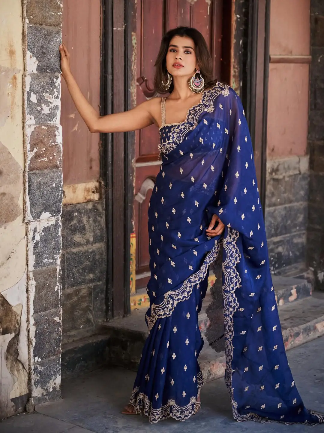 Hebah Patel latest glamour photos