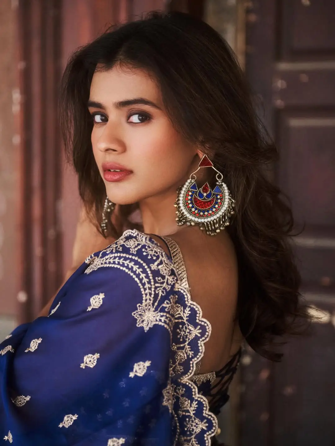 Hebah Patel latest glamour photos