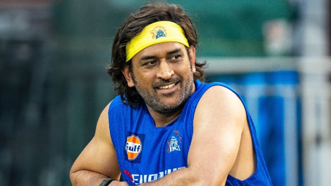 MS Dhoni : భ‌విష్య‌త్తులో కామెంటేట‌ర్ అవ‌తారం..? అంత‌ సీన్ లేద‌న్న ధోని.. ‘నా గ‌ణాంకాలే నాకు తెలియ‌వు.. ఇక ప‌క్క‌వారివి కూడానా..’