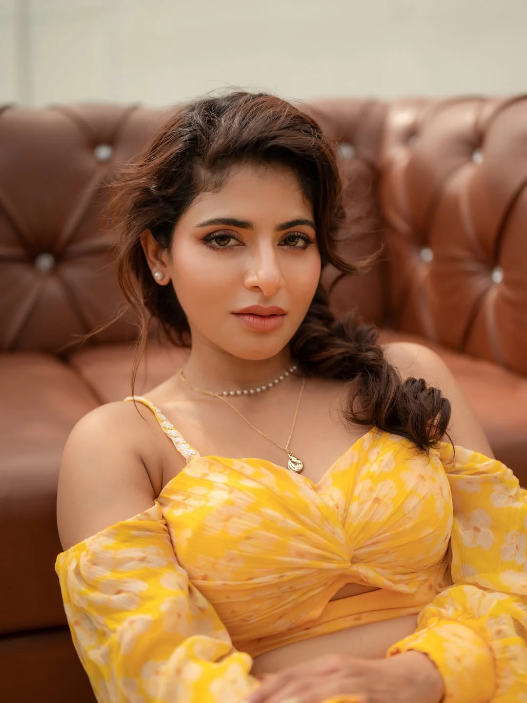 Iswarya Menon Stunning Looks
