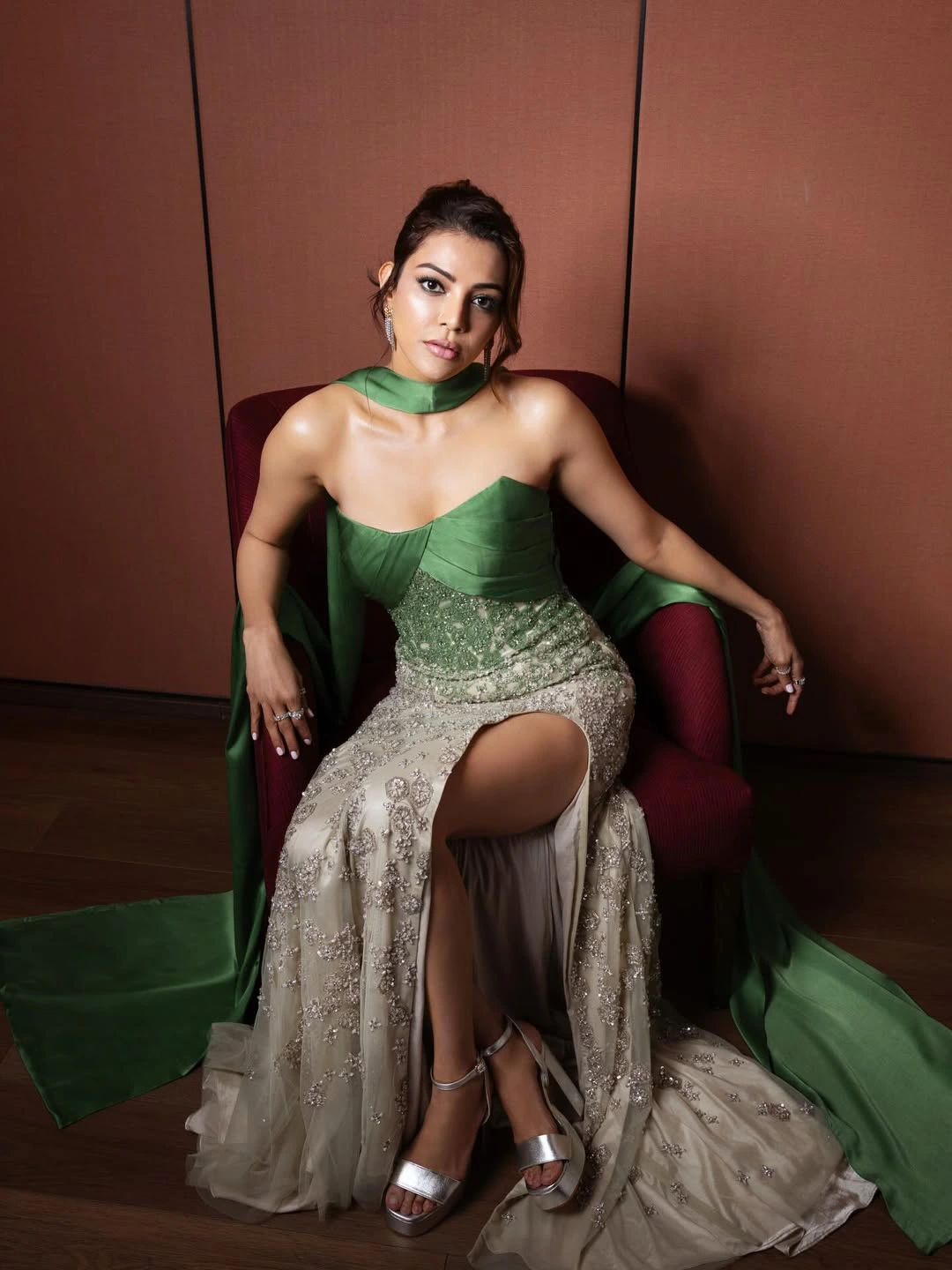 Kajal Aggarwal Stunning Looks for Film fare Awards Event