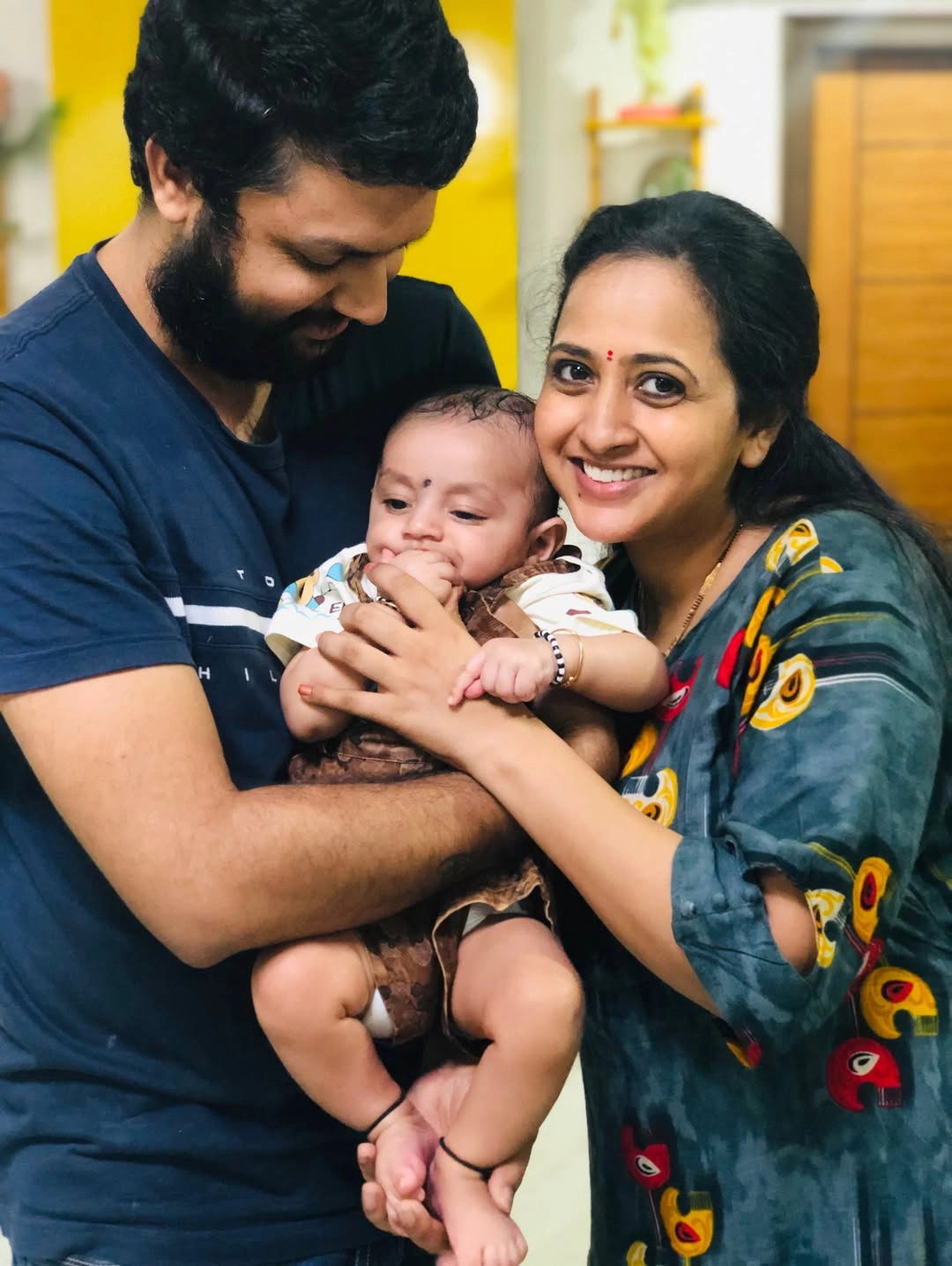 Anchor Lasya Shares Photos with Husband Manjunath on Wedding Anniversary