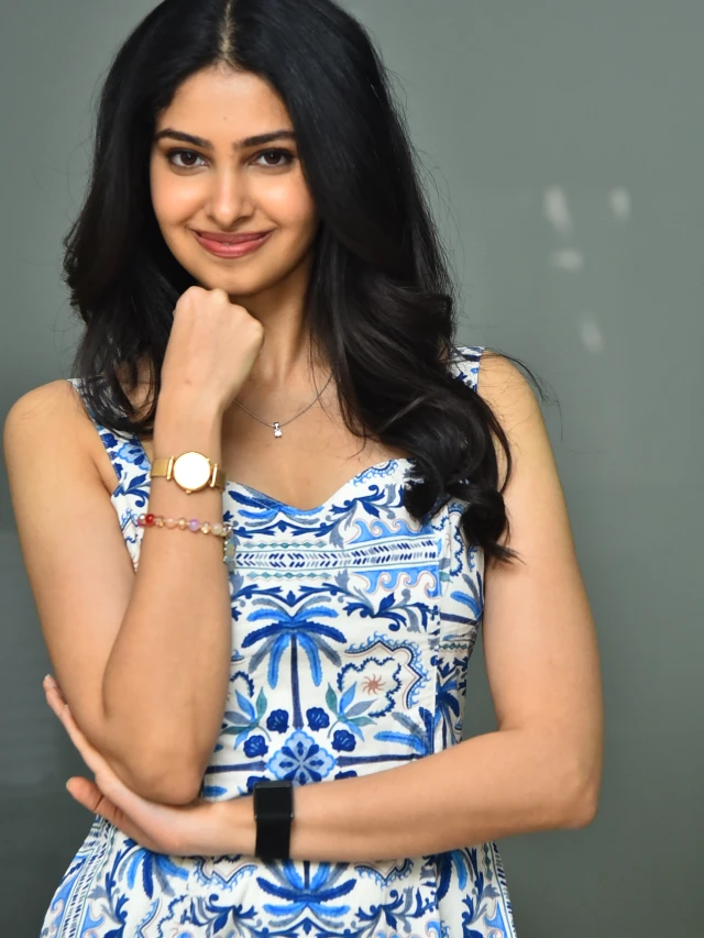 Manasa Varanasi Cute Photos