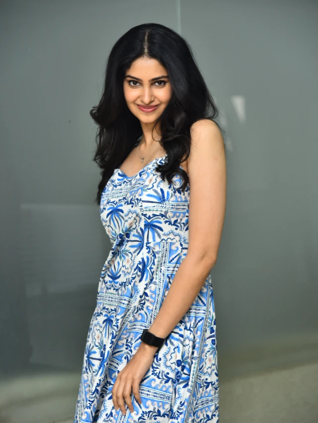 Manasa Varanasi Cute Photos